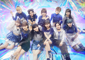 BEYOOOOONDS 夢じゃない jacket image