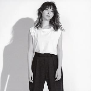 家入レオのめがねをリクエストしよう！