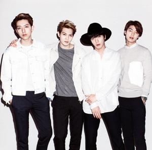 CNBLUE WHITE jacket image