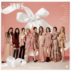 TWICE SWING jacket image